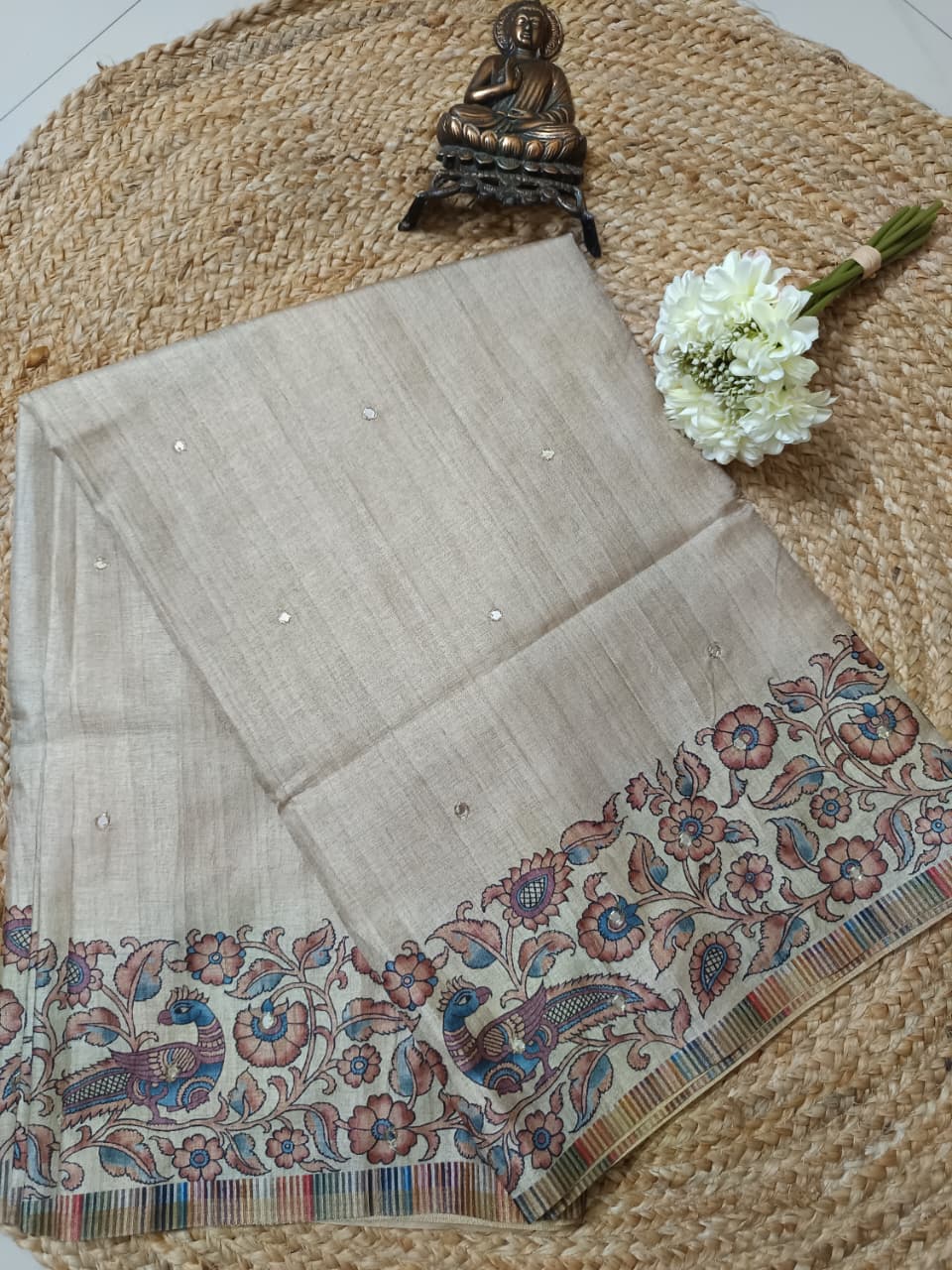 Ivory Grace Double bordered Semi Silk Saree - Image 3